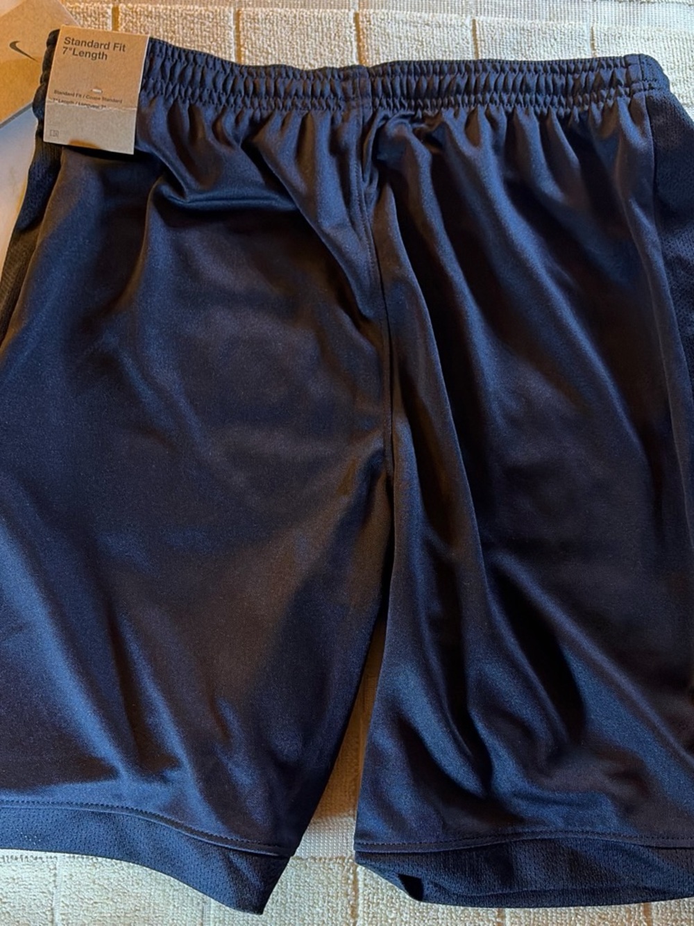 Nike Youth Large Standard Fit 7" Athletic Shorts NWT